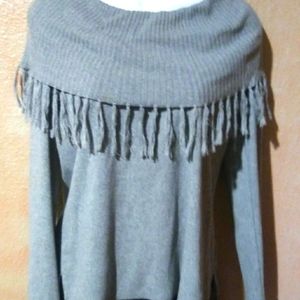 Grey sweater with fringe
